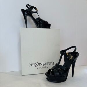 YVES SAINT LAURENT RIVE GAUCHE TRIBUTE PLATFORM SANDALS IN BLACK PATENT LEATHER